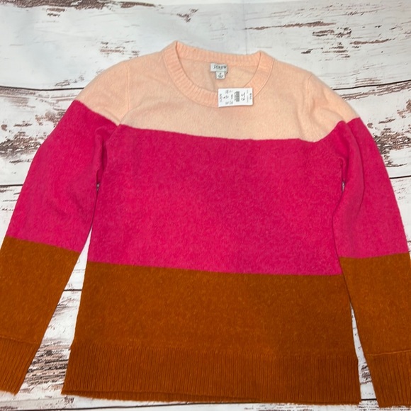 J. Crew -NWT- light sweater - Picture 2 of 4